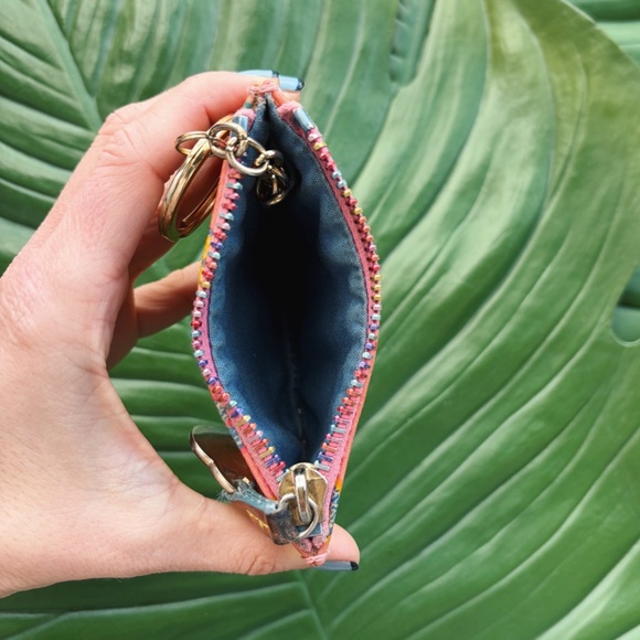 Vintage Rooney & Bourke Hearts Black Barrel Satchel + Pink Hearts Card/Coin Purs - Picture 12 of 12